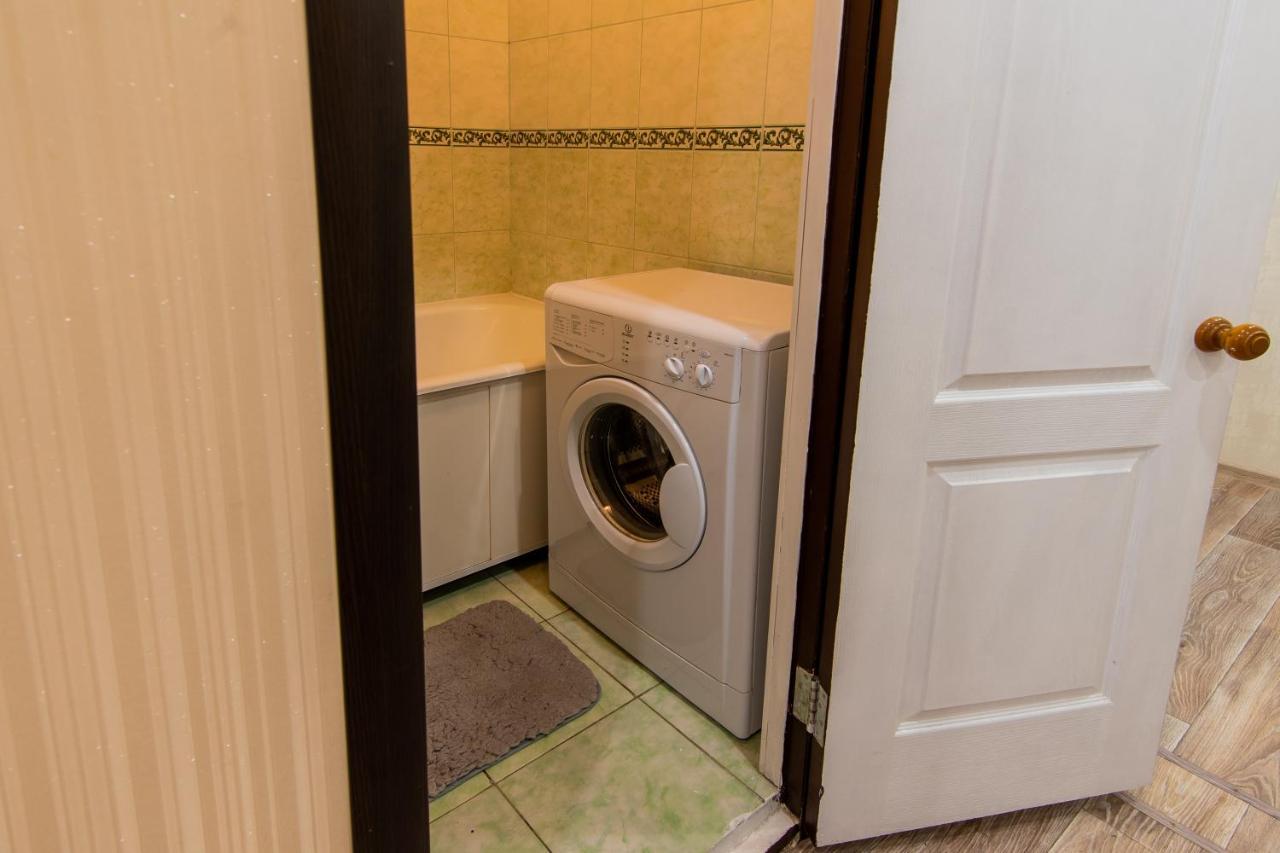 Apartment Street Trostyanetskaya Київ Екстер'єр фото